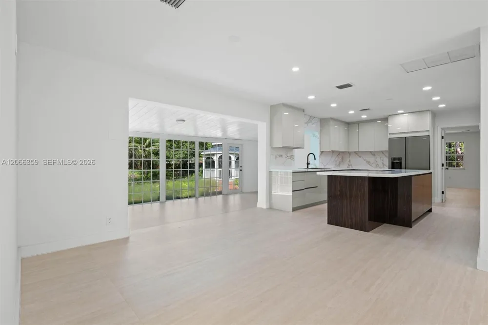 11770 Griffing Blvd #0 Biscayne Park, FL 33161