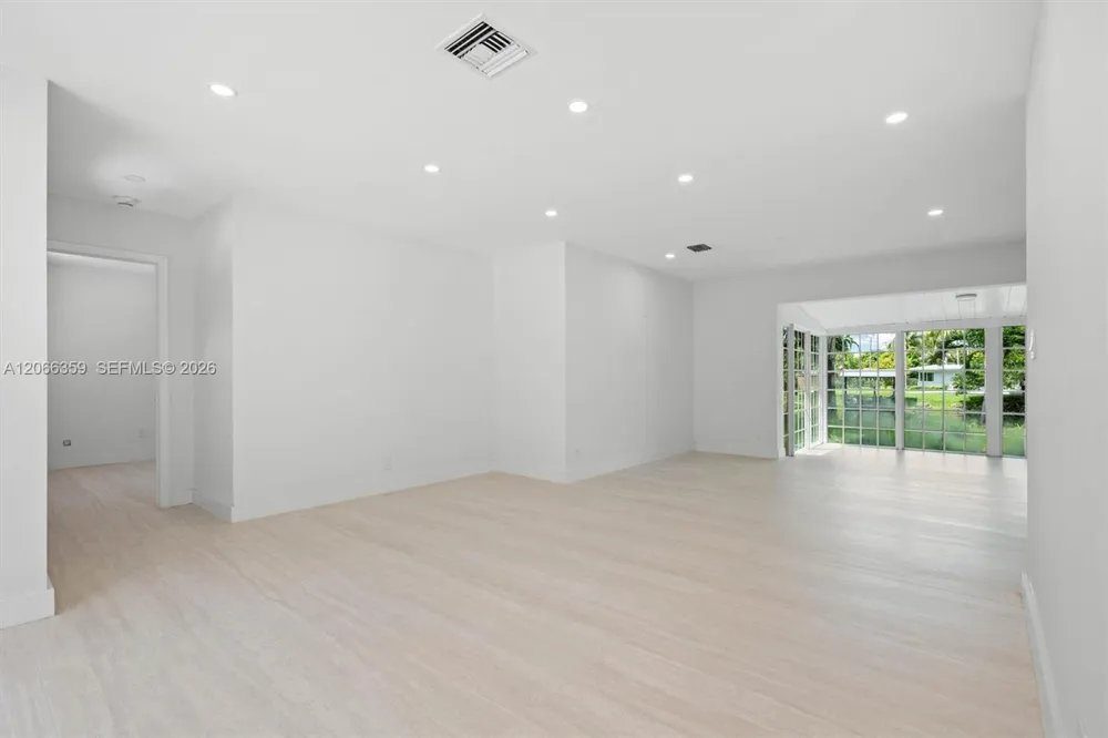 11770 Griffing Blvd #0 Biscayne Park, FL 33161