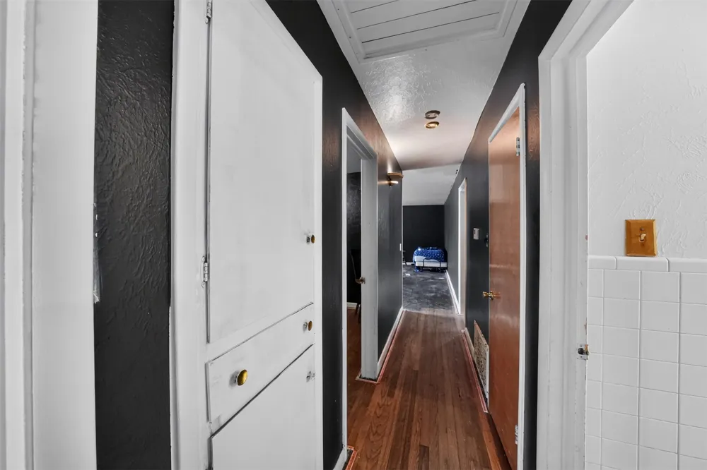 202 Bradley Place Bartlesville, OK 74006