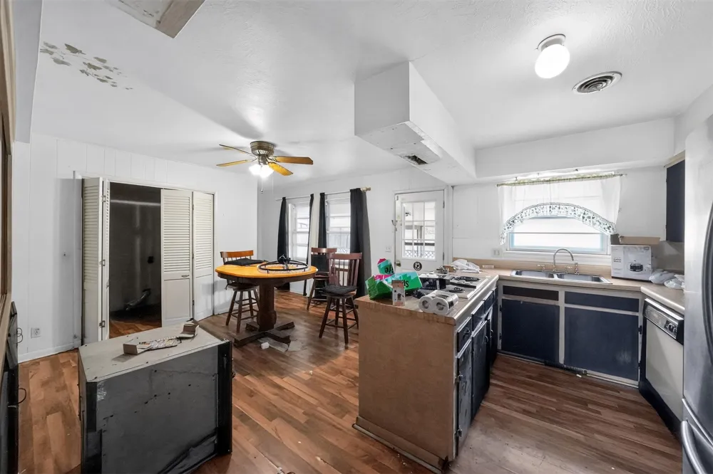 202 Bradley Place Bartlesville, OK 74006