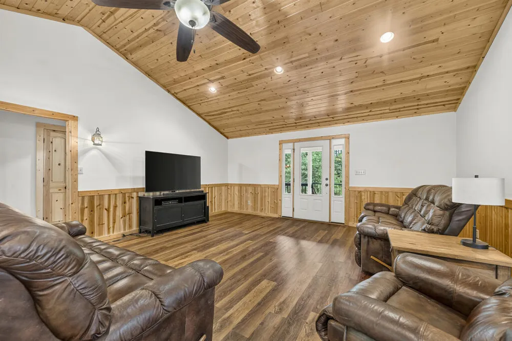 224 Covey Road Sw Milledgeville, GA 31061
