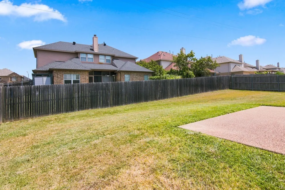 1406 Lennox Way Mansfield, TX 76063