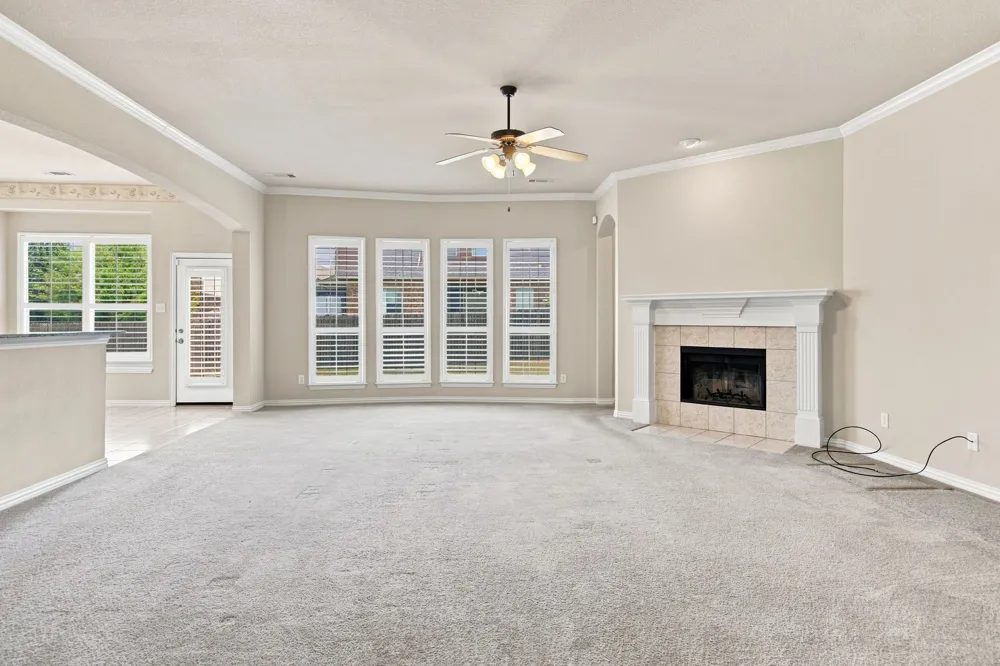 1406 Lennox Way Mansfield, TX 76063
