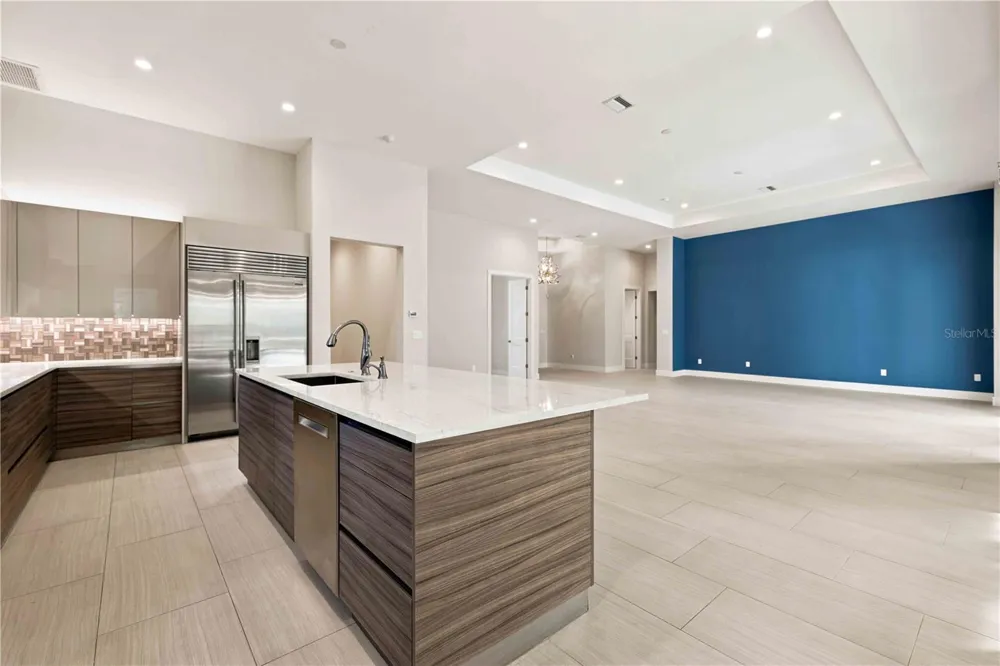 21724 DEER POINTE CROSSING Bradenton, FL 34202