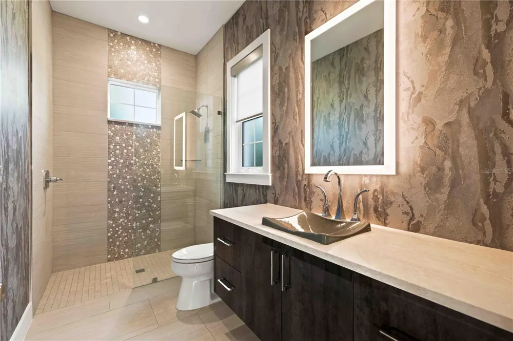 21724 DEER POINTE CROSSING Bradenton, FL 34202