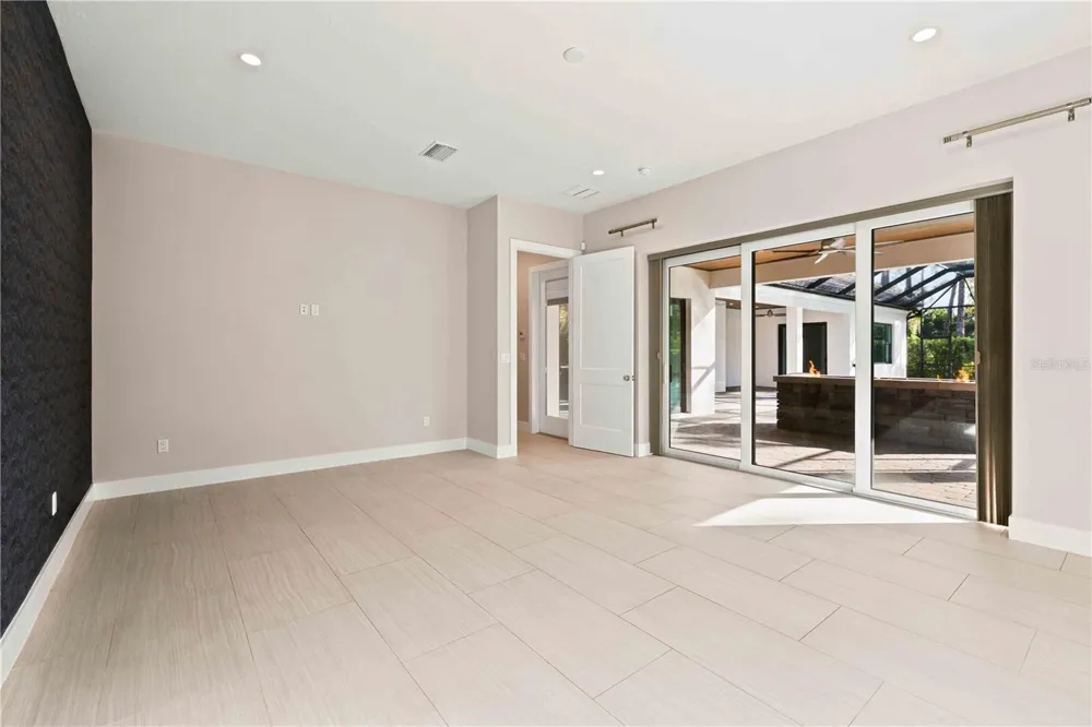 21724 DEER POINTE CROSSING Bradenton, FL 34202