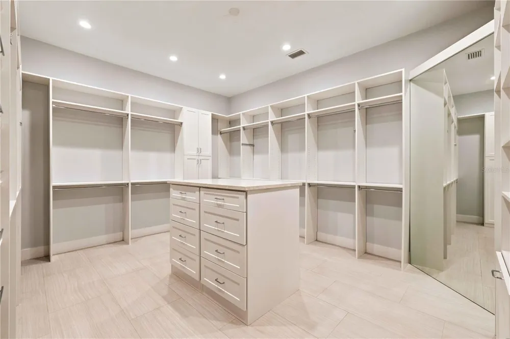 21724 DEER POINTE CROSSING Bradenton, FL 34202