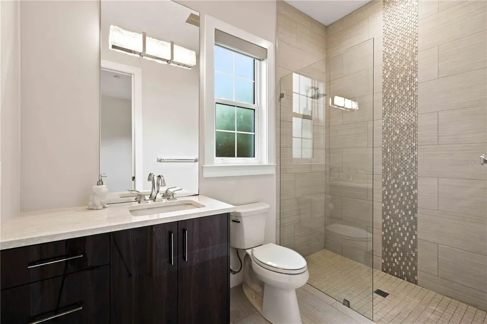 21724 DEER POINTE CROSSING Bradenton, FL 34202