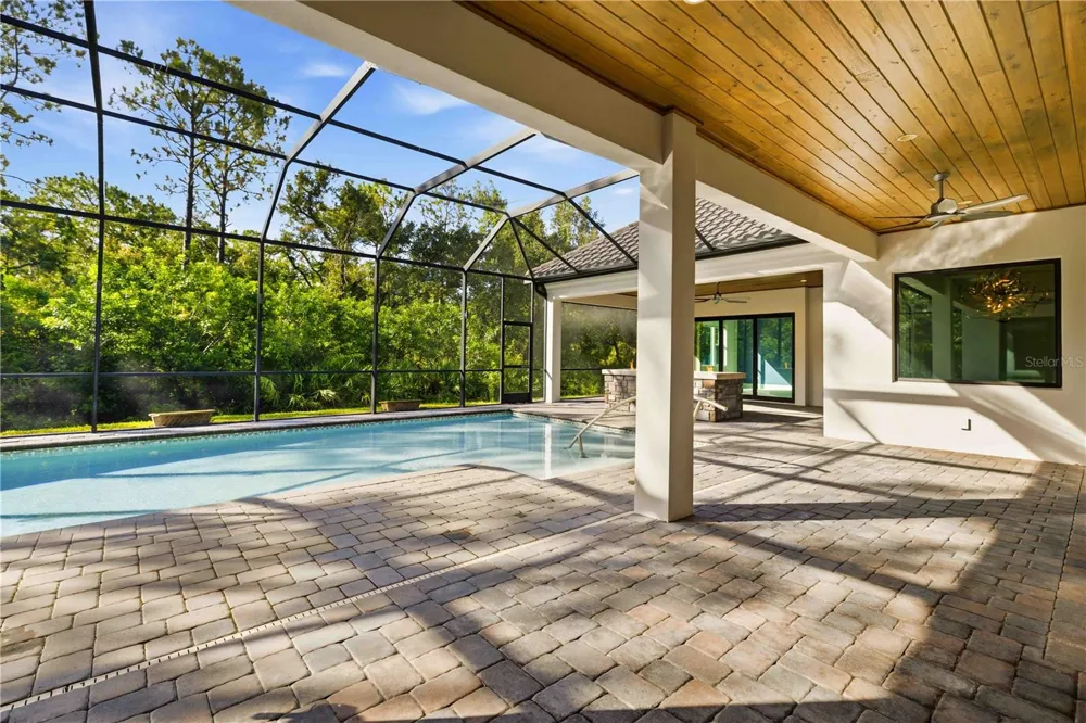 21724 DEER POINTE CROSSING Bradenton, FL 34202