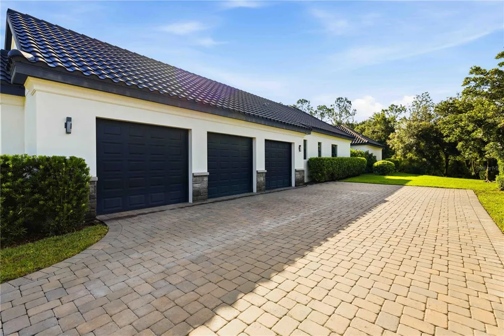 21724 DEER POINTE CROSSING Bradenton, FL 34202