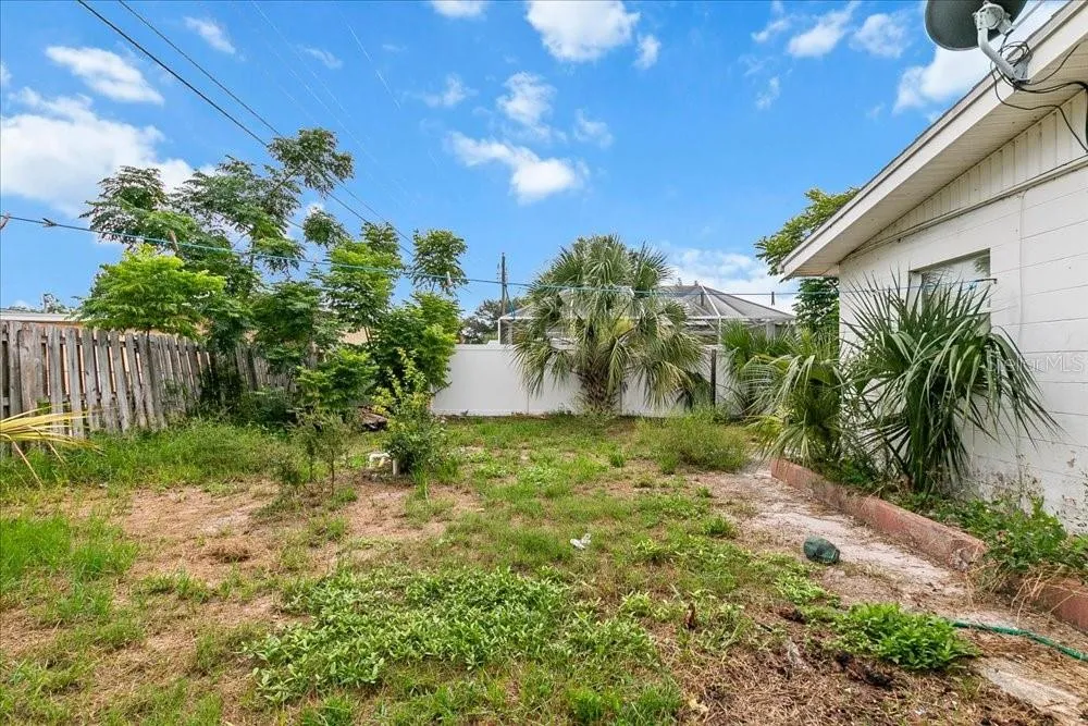 2256 SMATHER CIRCLE S Melbourne, FL 32935