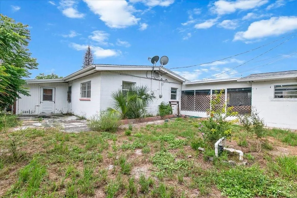 2256 SMATHER CIRCLE S Melbourne, FL 32935
