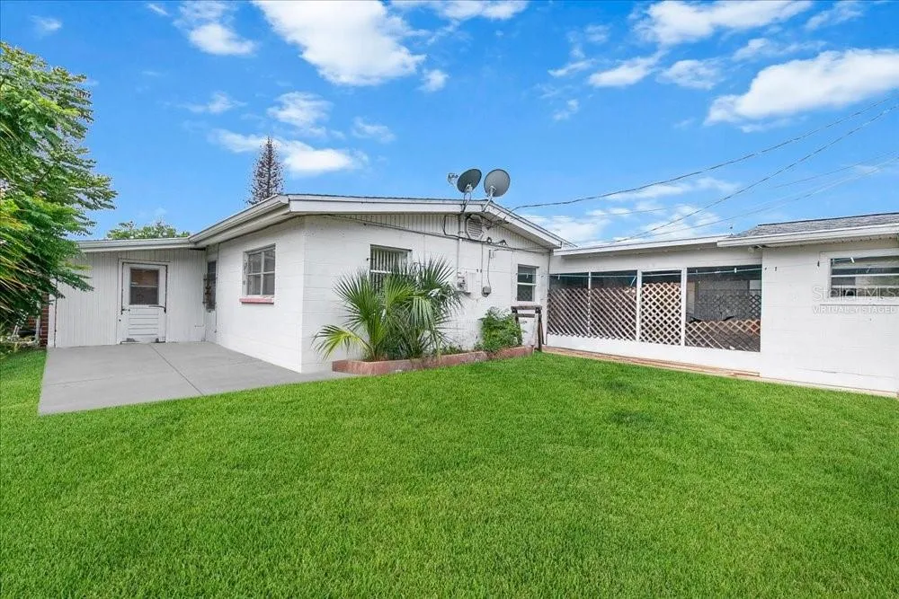 2256 SMATHER CIRCLE S Melbourne, FL 32935