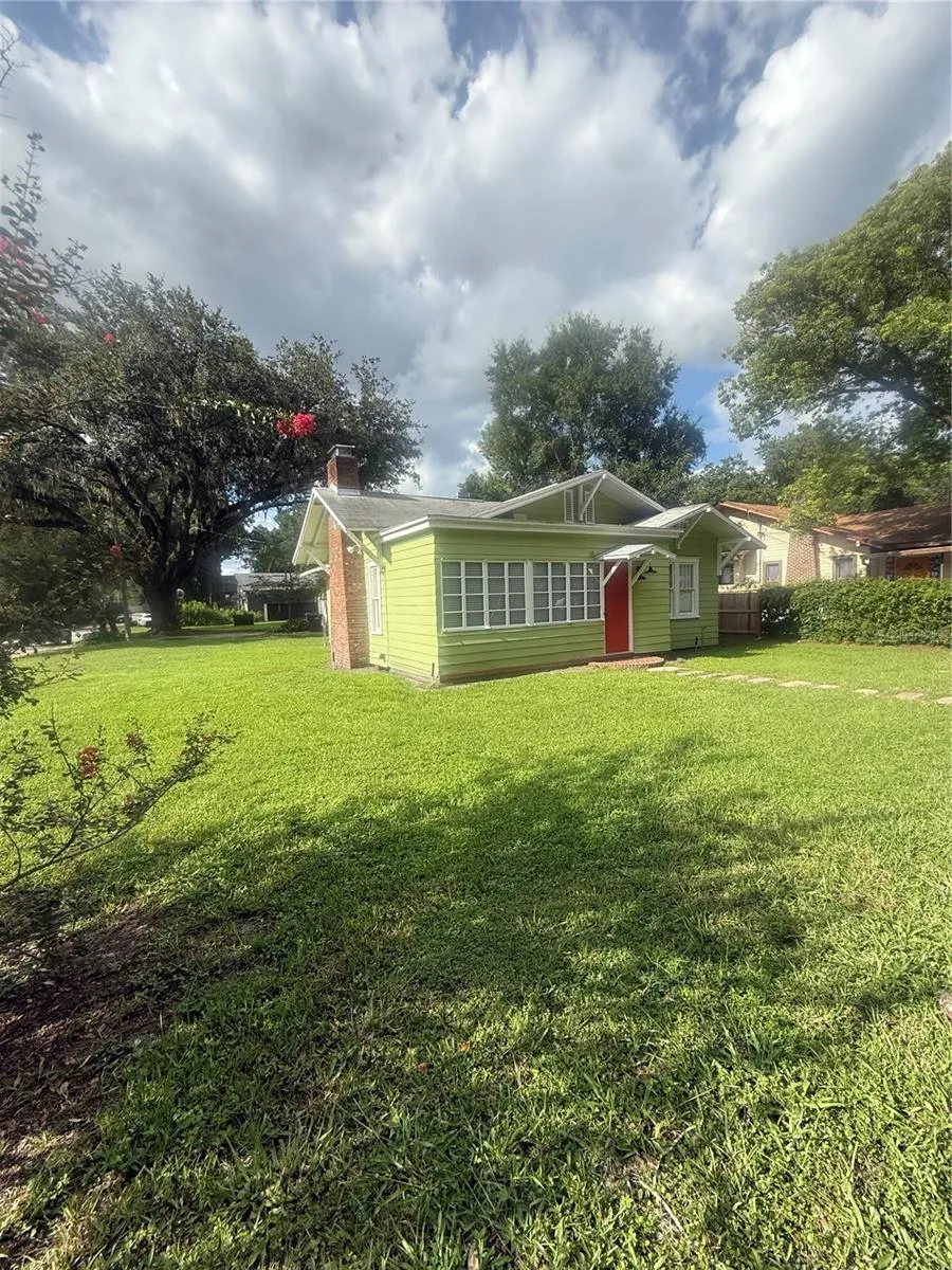1903 CURRY FORD ROAD Orlando, FL 32806