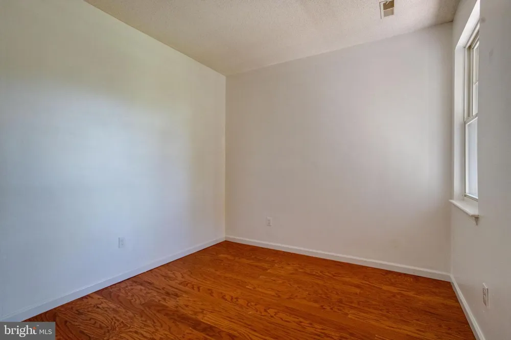 7205 BOGLEY ROAD #202 Baltimore, MD 21244