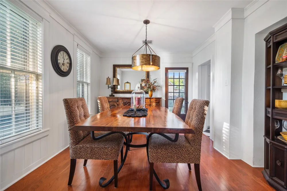 415 Avenue I Clifton, TX 76634