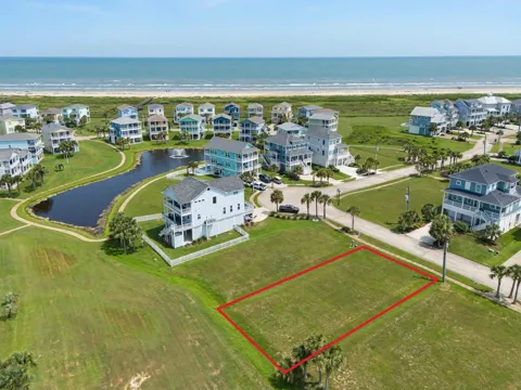 4111 Royal Tern Lane