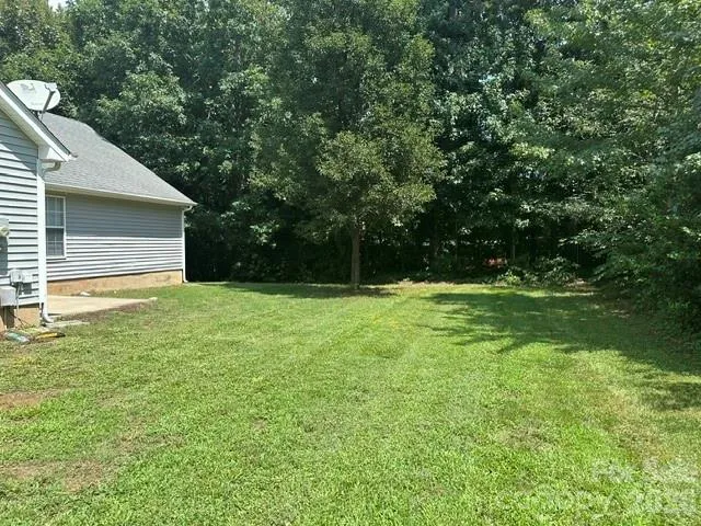 9022 Brad Court Matthews, NC 28104