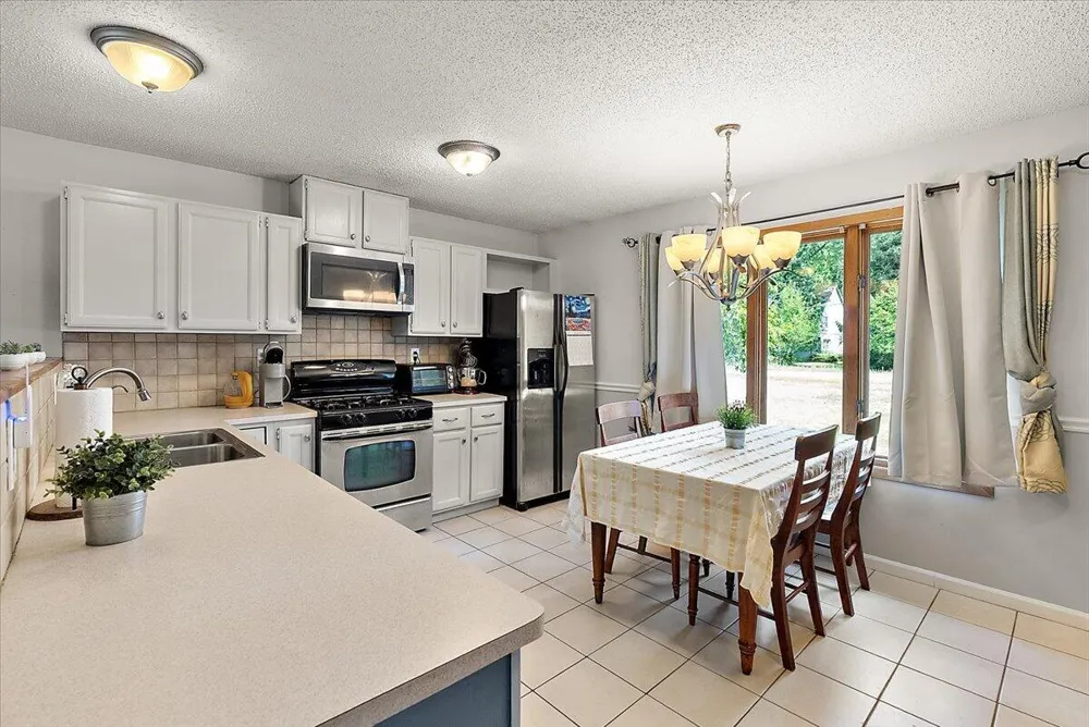 48521 9 Mile Road Northville, MI 48167