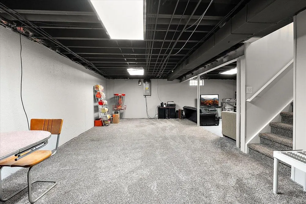 48521 9 Mile Road Northville, MI 48167