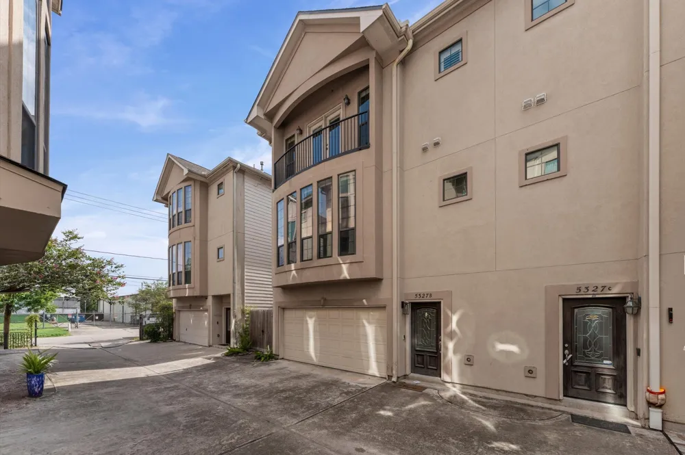 5327 Nolda Street #B Houston, TX 77007