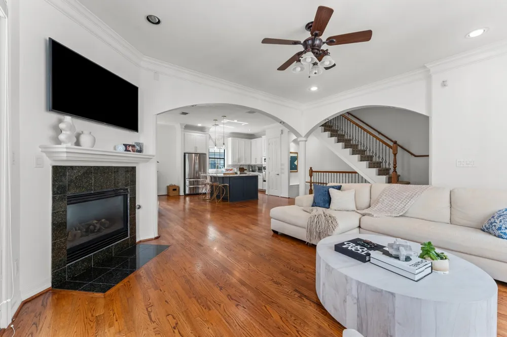 5327 Nolda Street #B Houston, TX 77007