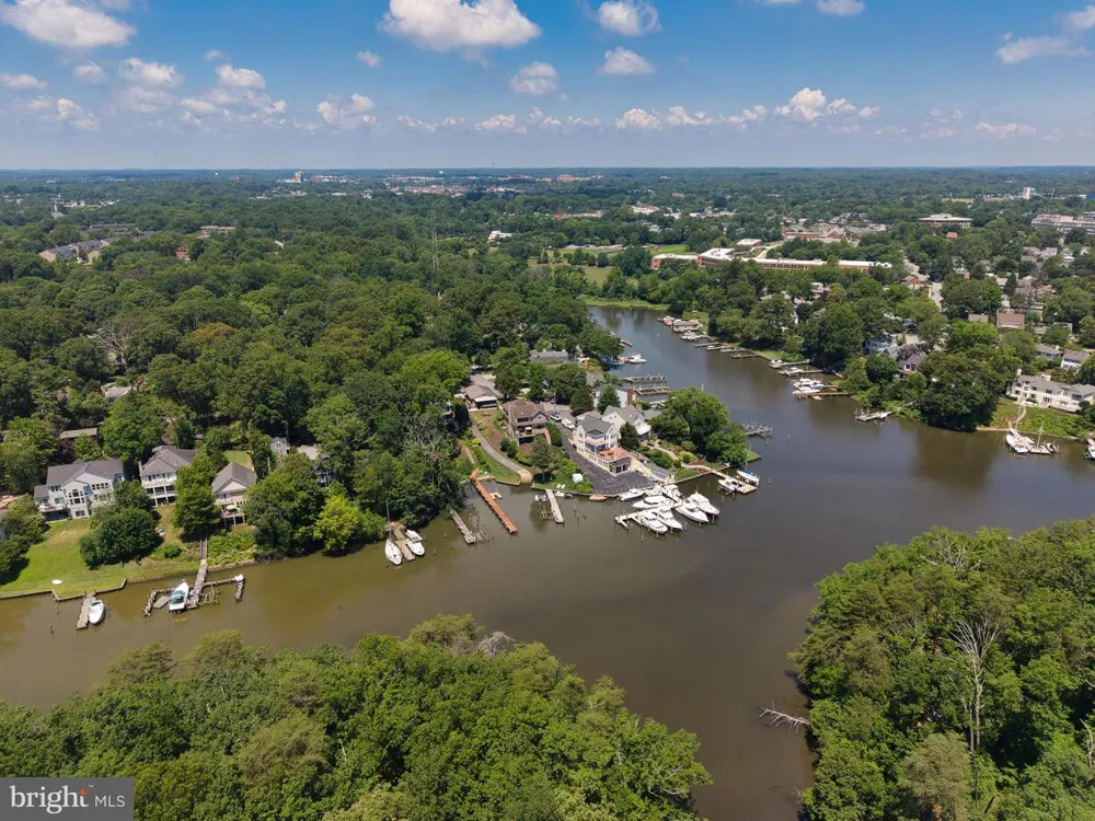 140 SPA DRIVE Annapolis, MD 21403