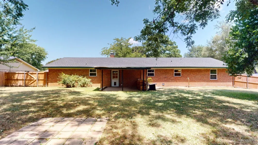 3308 Bogota Street Athens, TX 75752