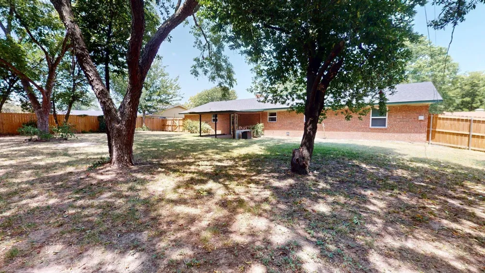 3308 Bogota Street Athens, TX 75752