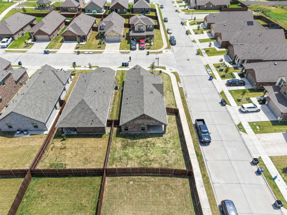 601 Nature Stroll Road Lavon, TX 75166