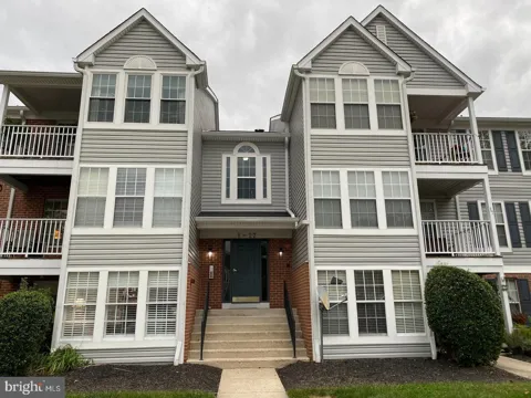 23 LAUREL PATH #6-23