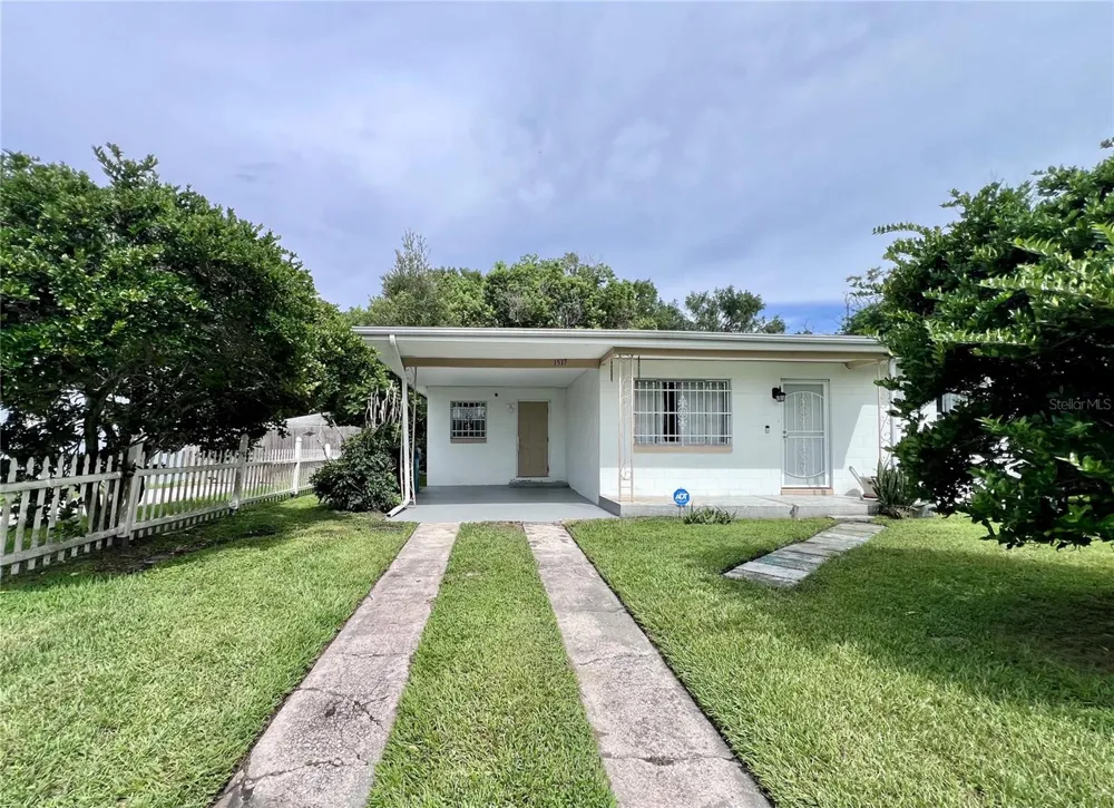 1517 RILEY AVENUE Orlando, FL 32805
