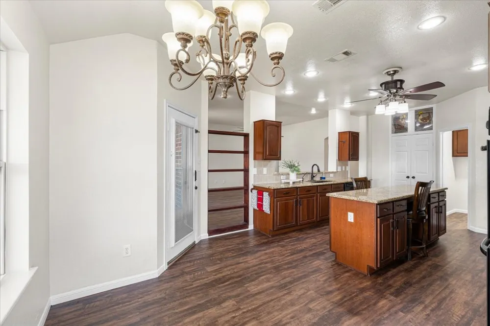 3411 Fm 636 Kerens, TX 75144