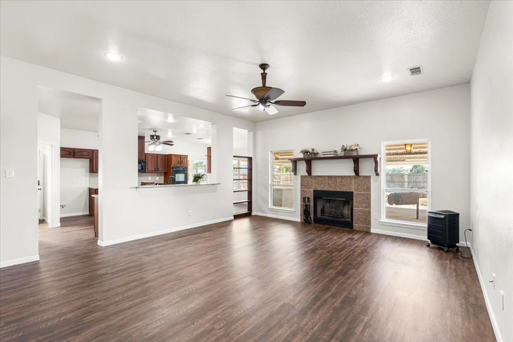 3411 Fm 636 Kerens, TX 75144