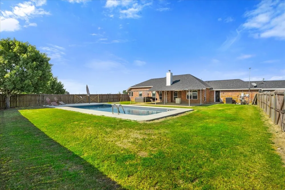 3411 Fm 636 Kerens, TX 75144