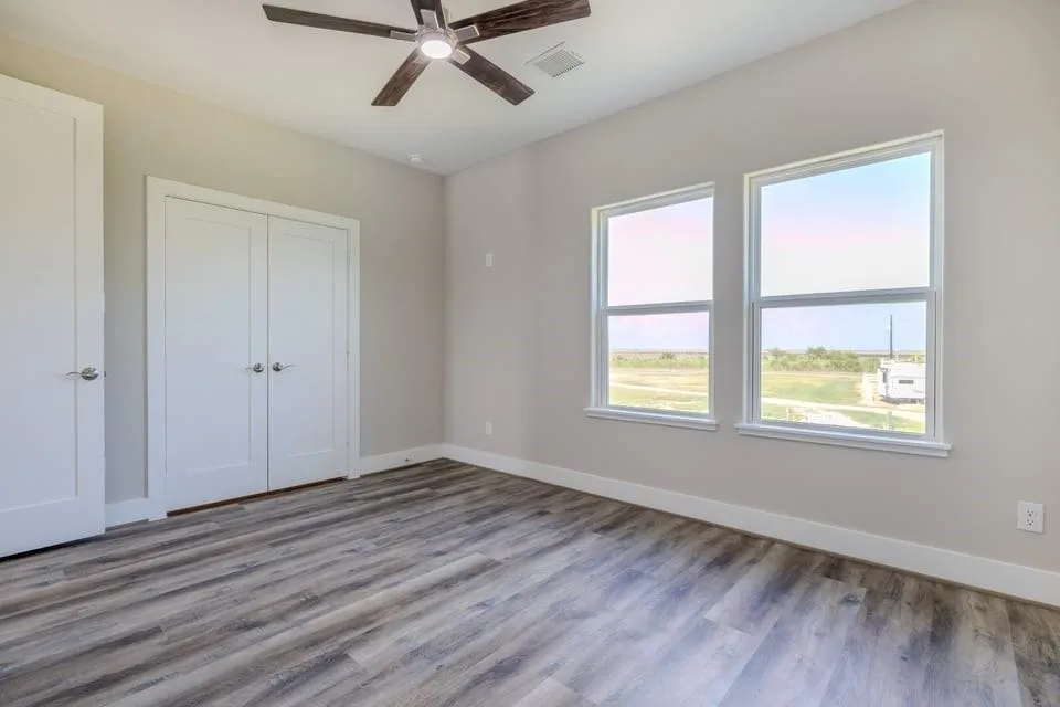 438 Private Road 670 Matagorda, TX 77457