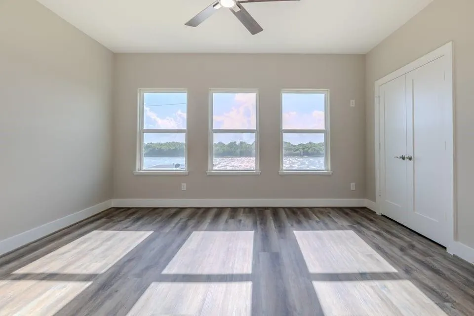 438 Private Road 670 Matagorda, TX 77457