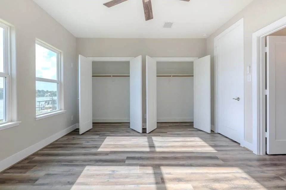 438 Private Road 670 Matagorda, TX 77457