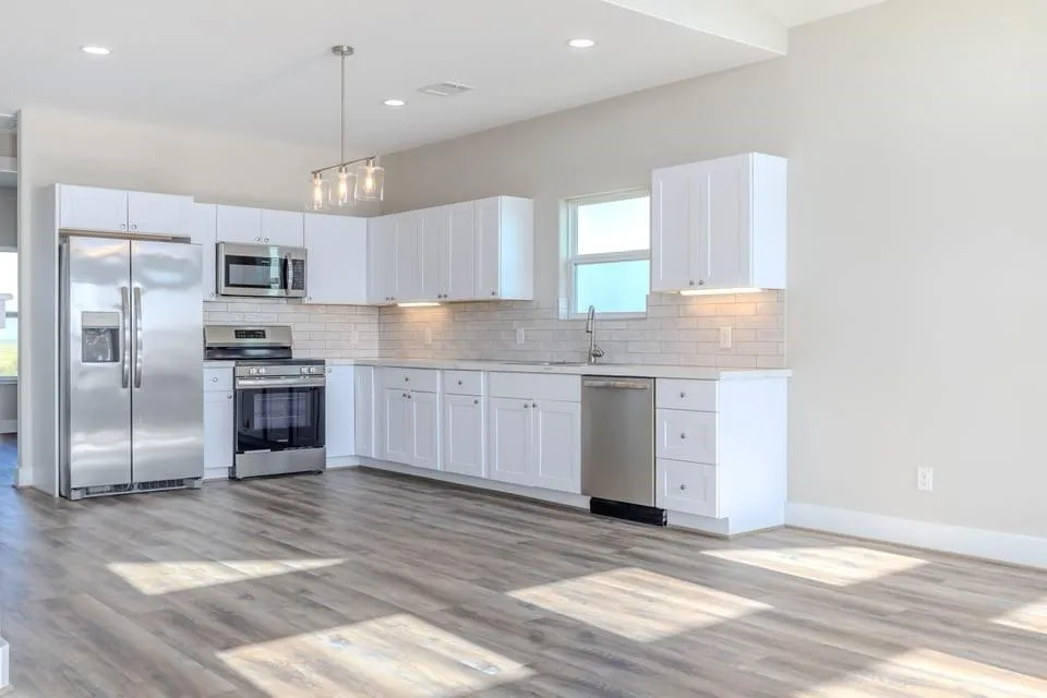 438 Private Road 670 Matagorda, TX 77457