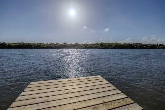 438 Private Road 670 Matagorda, TX 77457