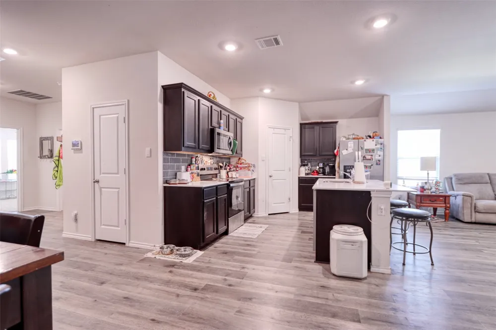 224 Crookedfield Drive Nevada, TX 75173