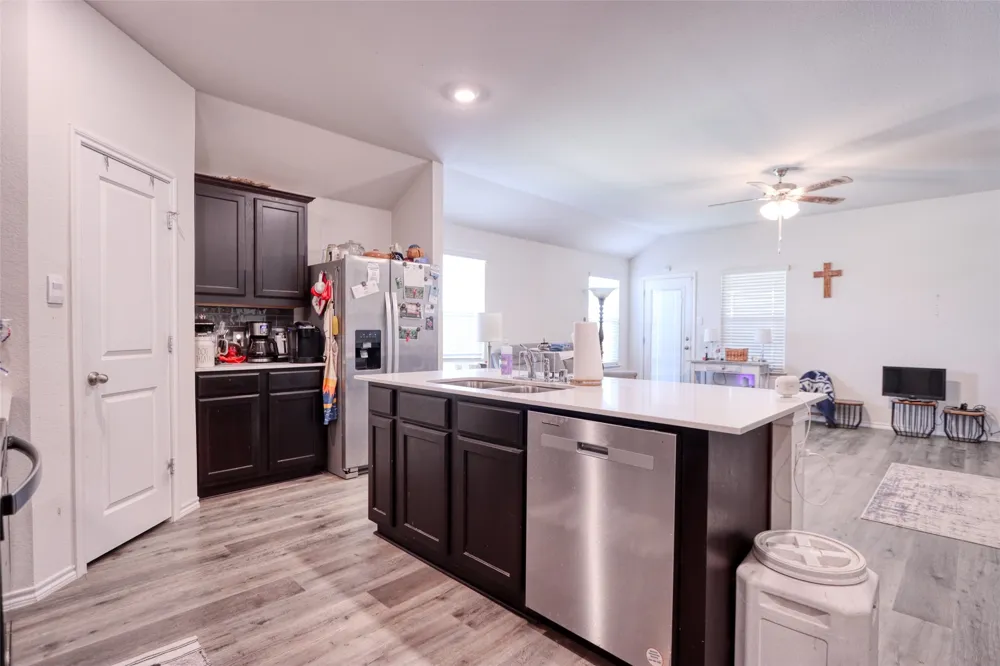 224 Crookedfield Drive Nevada, TX 75173