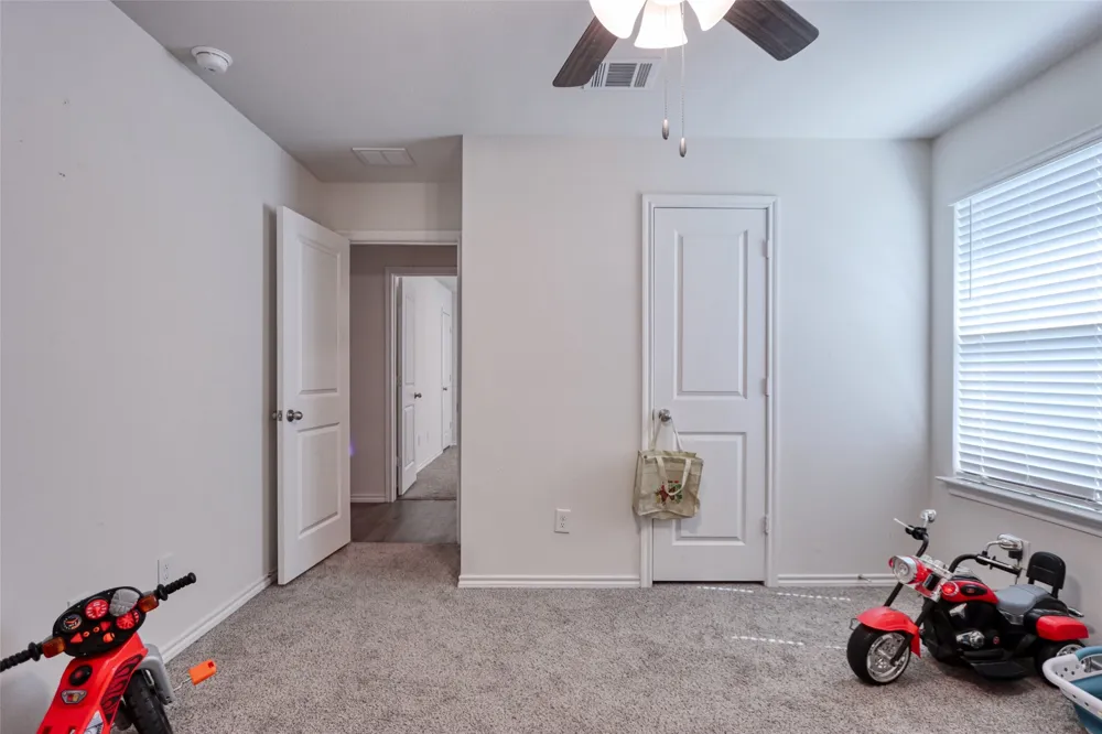224 Crookedfield Drive Nevada, TX 75173