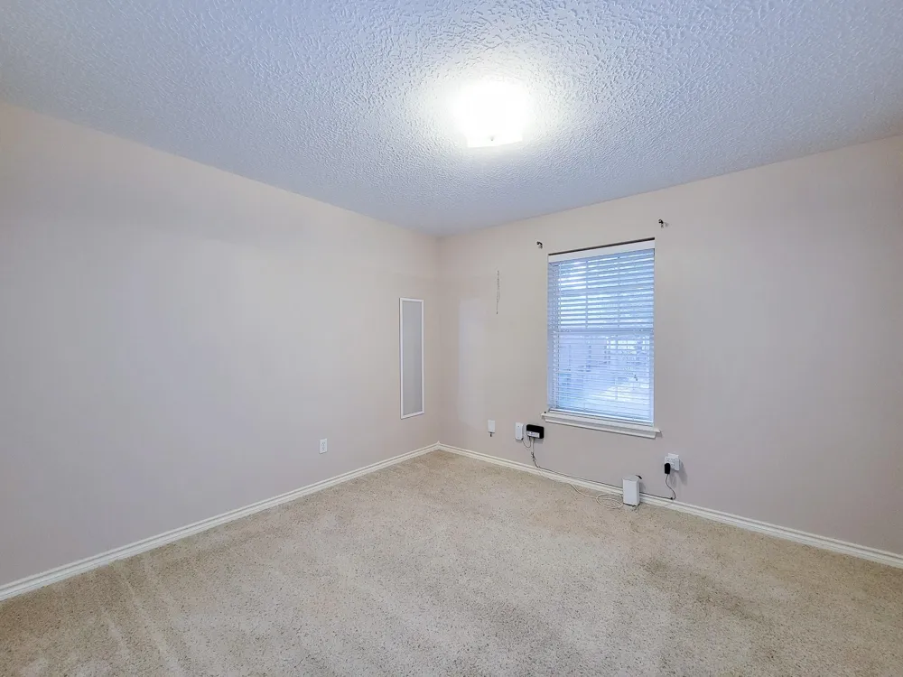 1000 Shell Avenue Cleveland, TX 77327