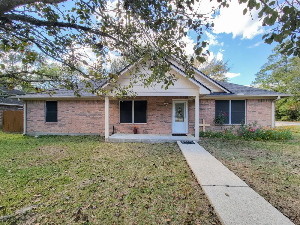 1000 Shell Avenue Cleveland, TX 77327