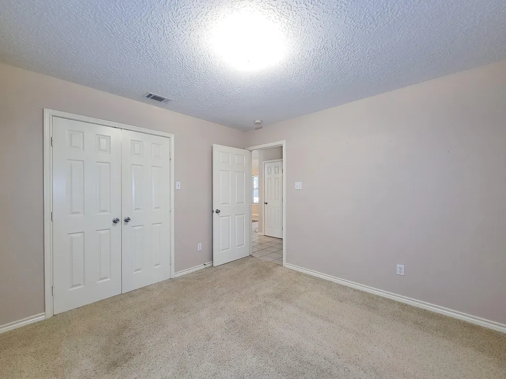 1000 Shell Avenue Cleveland, TX 77327