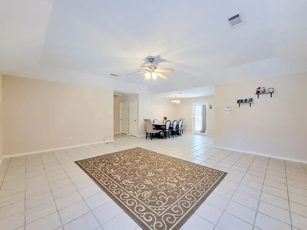 1000 Shell Avenue Cleveland, TX 77327