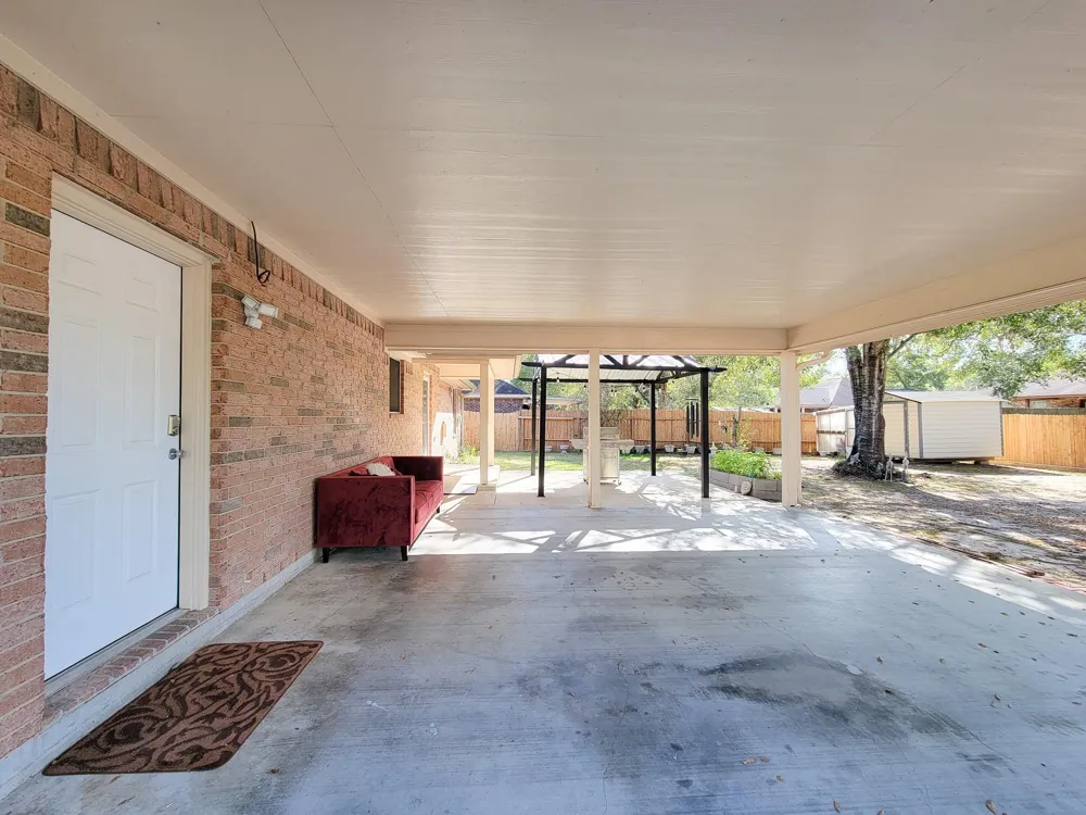 1000 Shell Avenue Cleveland, TX 77327
