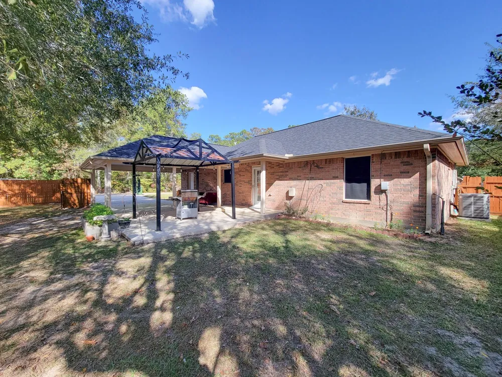 1000 Shell Avenue Cleveland, TX 77327