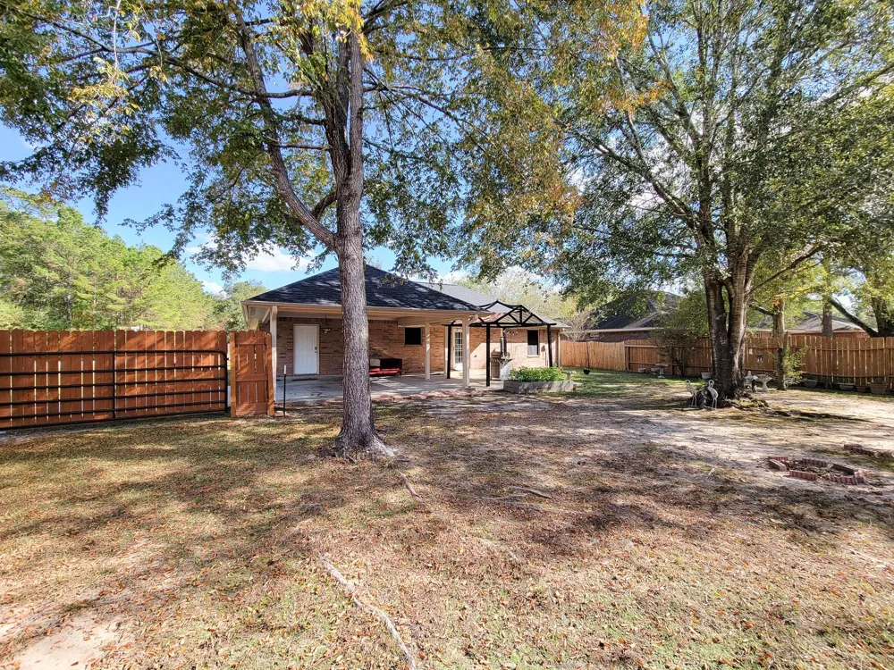 1000 Shell Avenue Cleveland, TX 77327